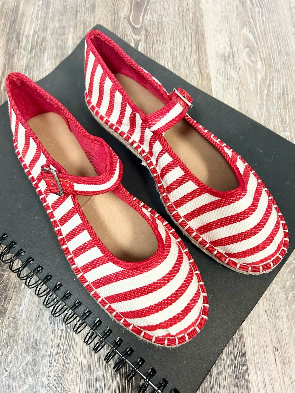 UNIVERSAL THREAD 💋 NWT Women’s Joa Mary Jane Espadrille - Size 9
